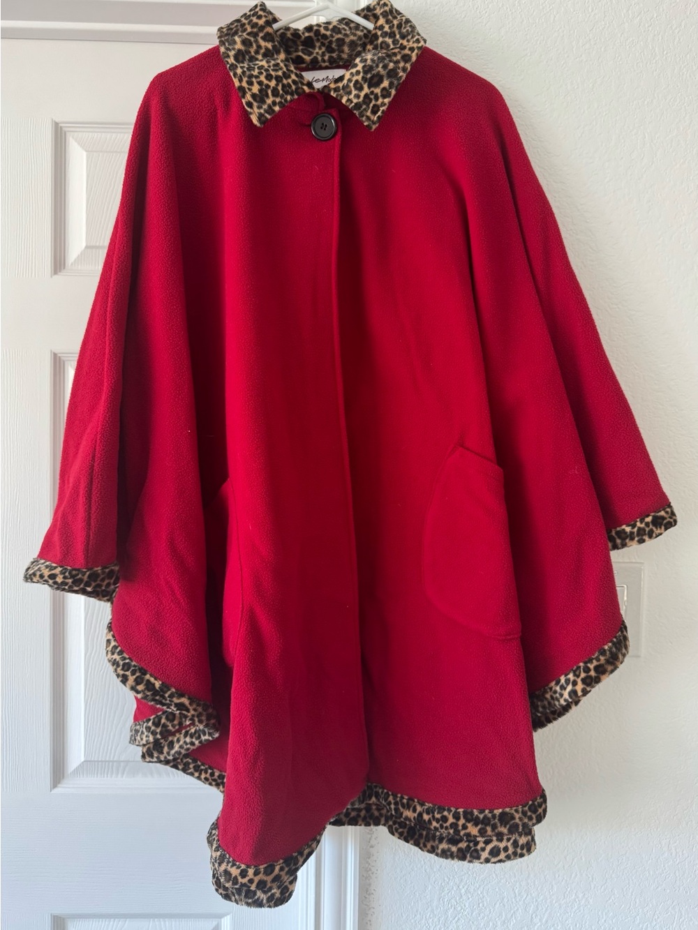 Le Moda fleece poncho cape with faux fur trim